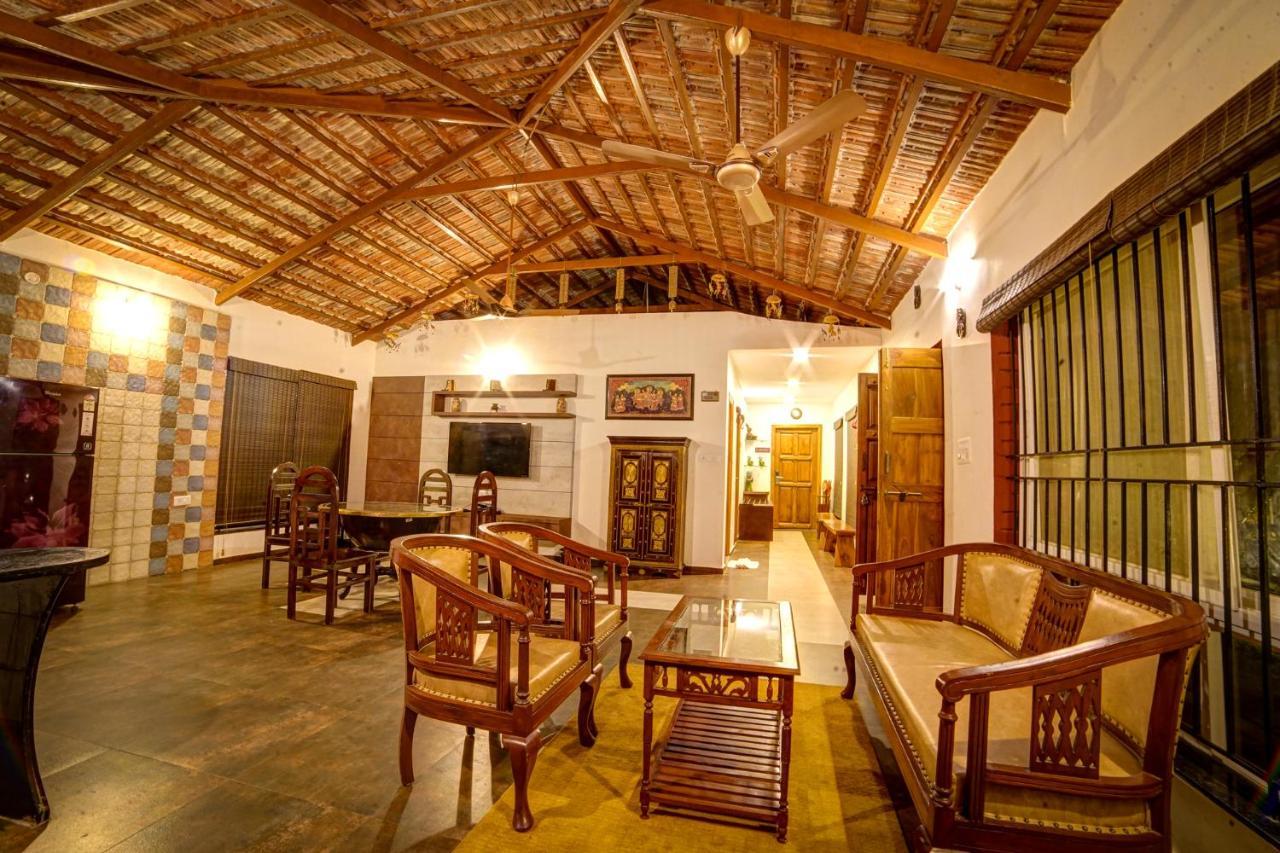 Brown Town Resort & Spa Hyderabad Eksteriør bilde